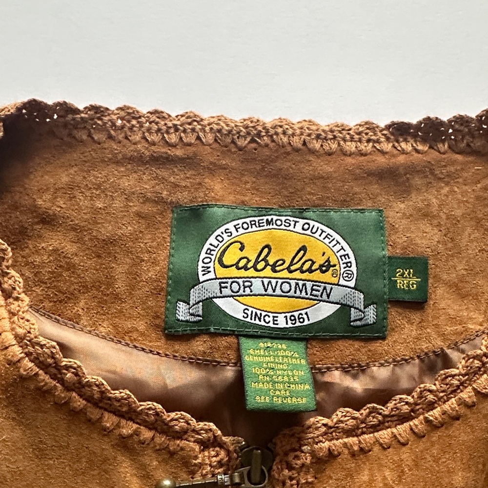 Cabela's Women's Brown Suede Zip Vest with Braided Trim - Picture 2 of 6